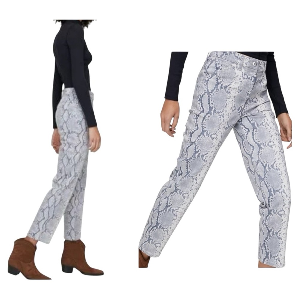 Aritzia Straight Leg Jeans in Grey Snake Print